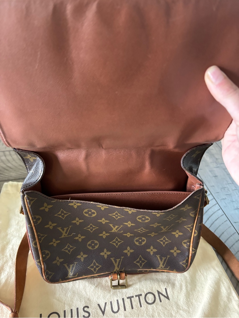 Louis Vuitton Monogram Messenger Bag in Brown and Tan - Picture 4 of 8